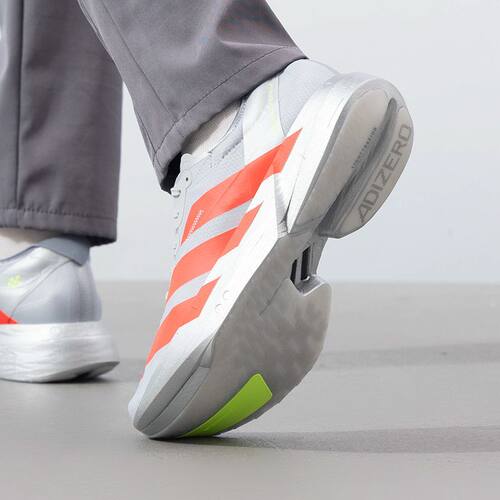 adidas:阿迪达斯 跑步鞋男女秋季透气轻便运动鞋JR6372