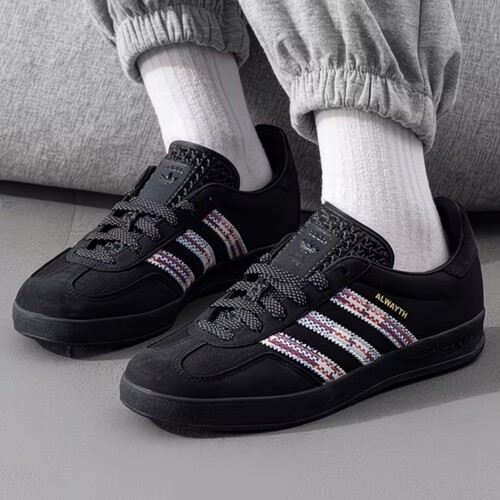 adidas阿迪达斯2026年夏季穿搭新款户外运动时尚休闲鞋IH7609