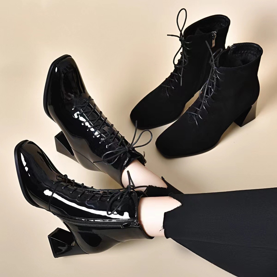 2024新款秋冬方头漆皮短靴女粗跟高跟马丁靴亮皮中跟皮鞋春秋单靴