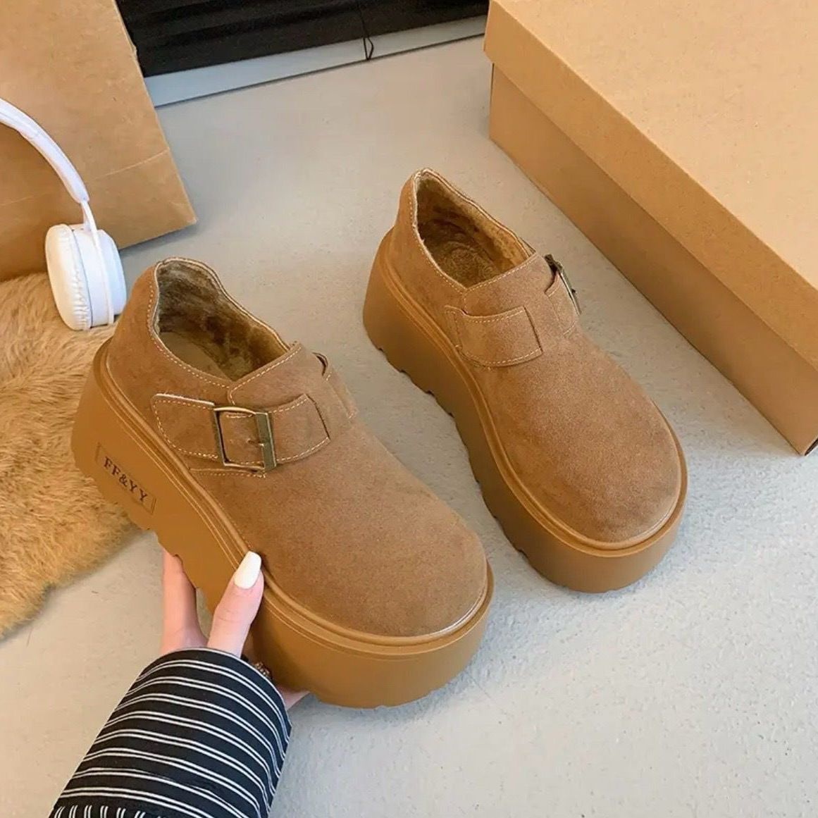 勃肯鞋2024秋冬女鞋一脚蹬加绒松糕增高7cm厚底乐福鞋复古博肯女