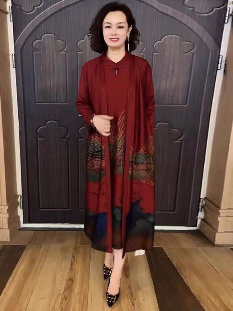 阔太太时尚秋季中老年妈妈洋气减龄改良旗袍裙长袖风衣两件套装女