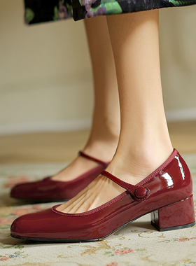 法式复古红色玛丽珍女鞋一字扣带浅口粗跟真皮单鞋中跟漆皮小红鞋