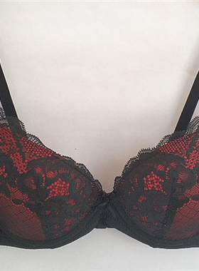 HBL533泰国sabina内衣上薄下厚杯舒适文胸红黑色HAPPY PRICE系列