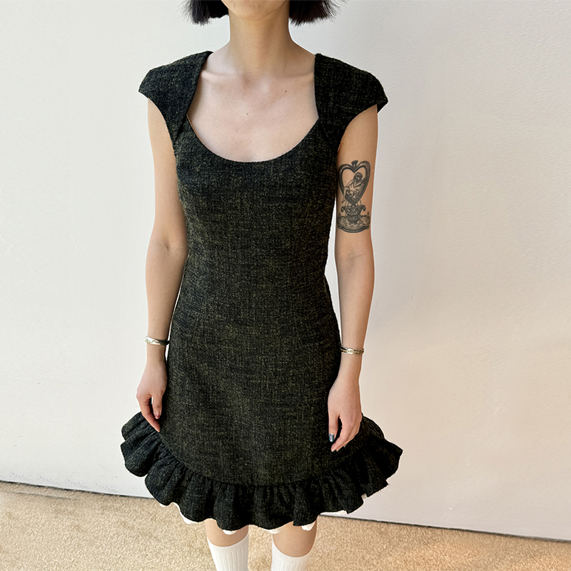 多层荷叶边伞形连衣裙