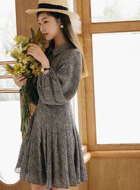 2023春季新品法式气质雪纺长袖连衣裙女短款碎花小个子百褶衬衫裙