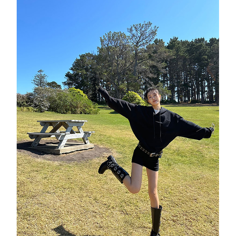 潮牌美式纯色情侣外套女