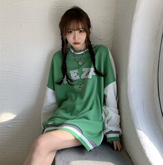 Real shot, real price, loose and multi-functional color contrast printed sweater