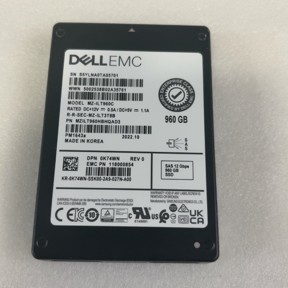 0K74WN 960G SAS SSD 12G MZ-ILT960C 2.5寸 R750服务器固态硬盘