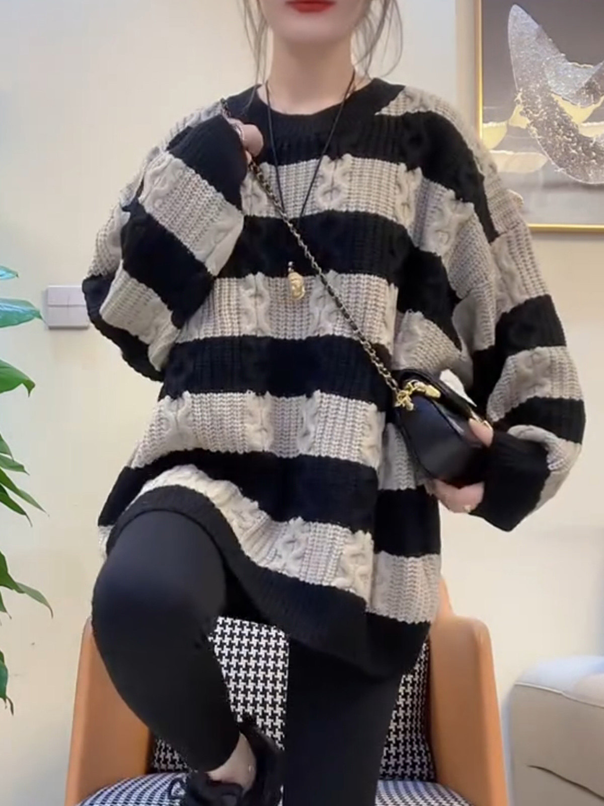 欧货2023秋冬新款撞色条纹慵懒风套头毛衣女麻花纹中长款圆领上衣