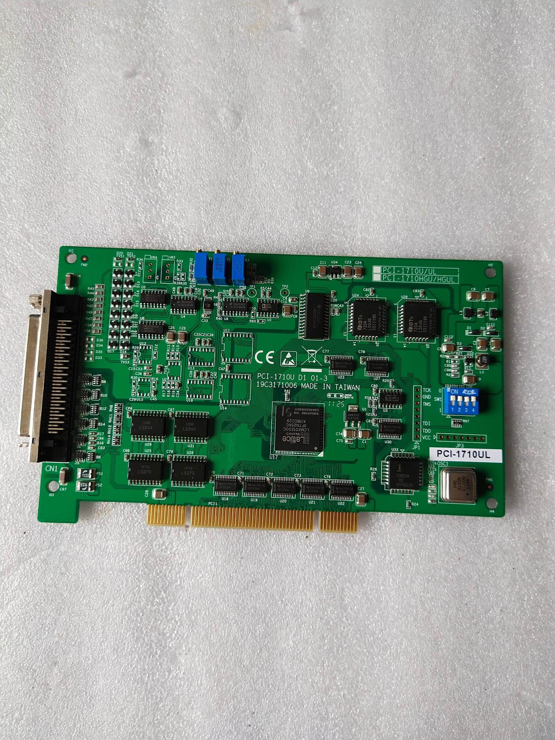 研华PCI-1710U/UL数据采集卡实物如图成色新