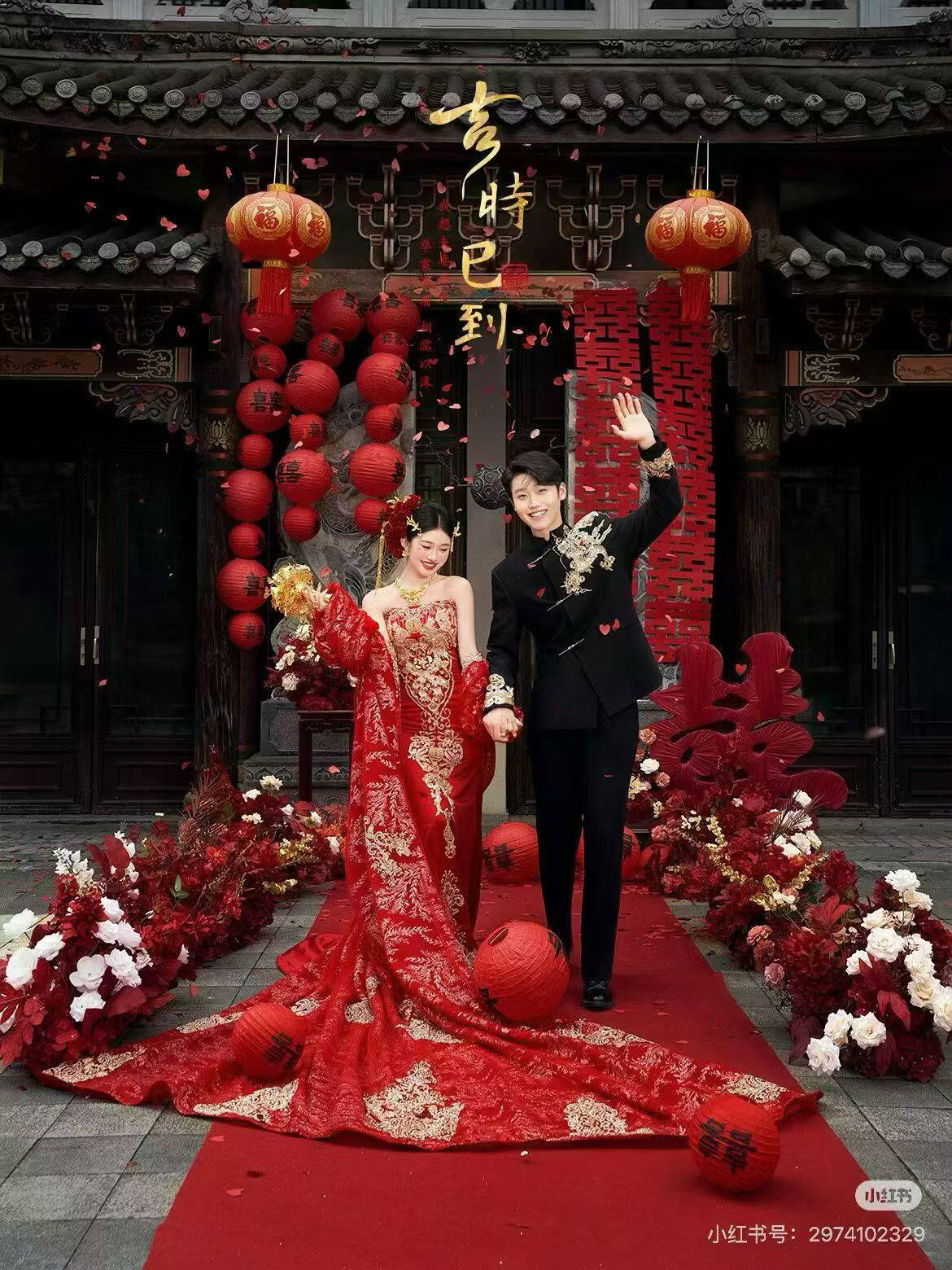 影楼主题服装情侣写真拍照礼服外景街拍在逃公主红色花朵拖尾婚纱