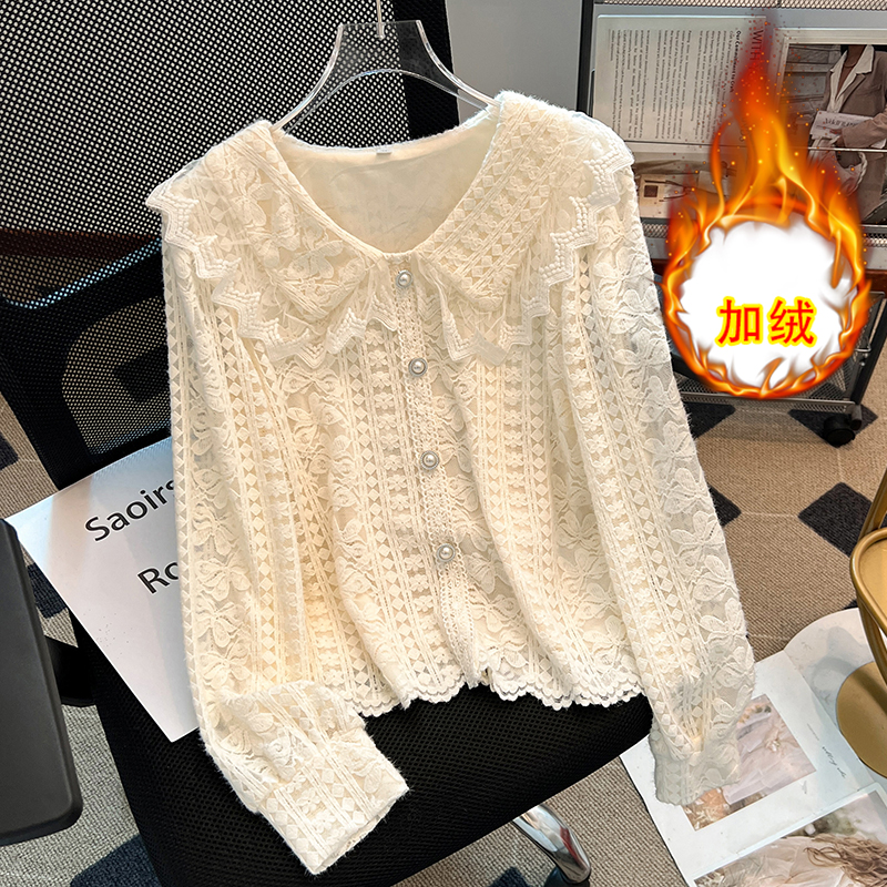 秋冬季新款时尚洋气长袖加绒保暖蕾丝衬衫女设计感套头打底衫上衣