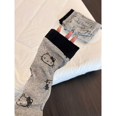 HelloKitty印花少女海岛绒睡衣女