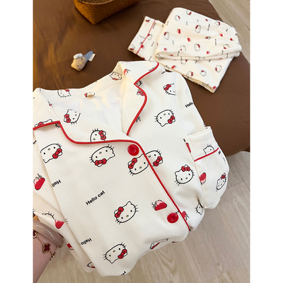 甜美少女HelloKitty印花德绒睡衣