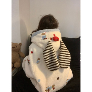 可爱小狗加厚毛绒连帽睡裙女冬季新款家居服加绒珊瑚绒睡袍连衣裙