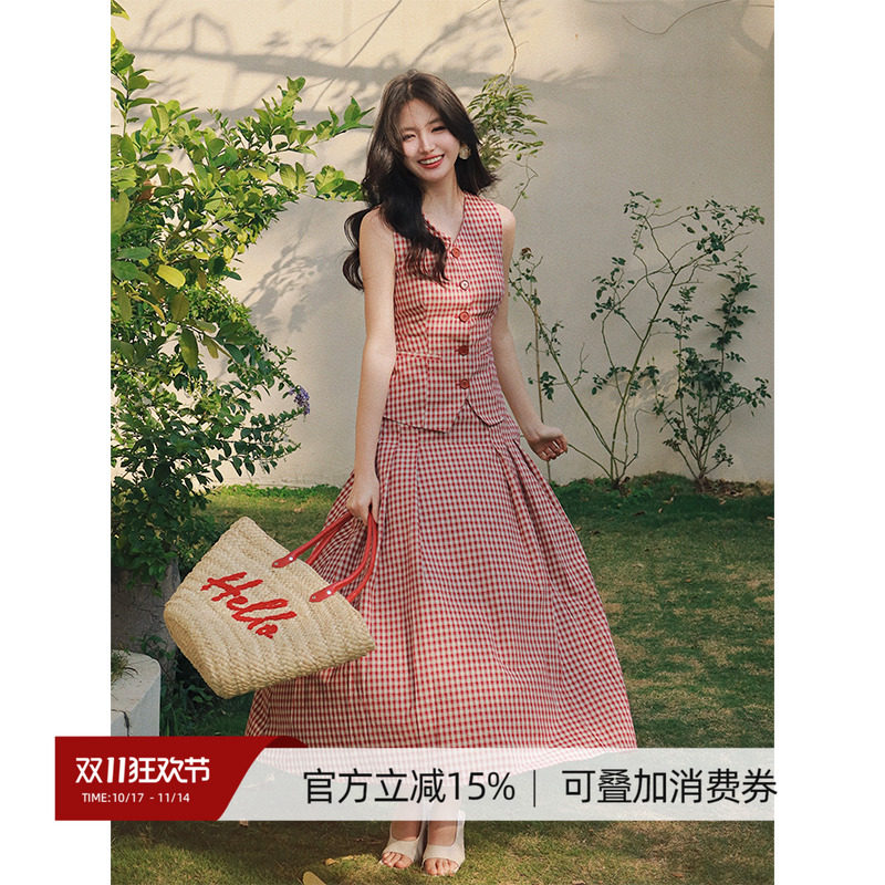 Haze禾枝 知识分子少女感无袖V领格纹背心马甲+高腰半身裙两件套