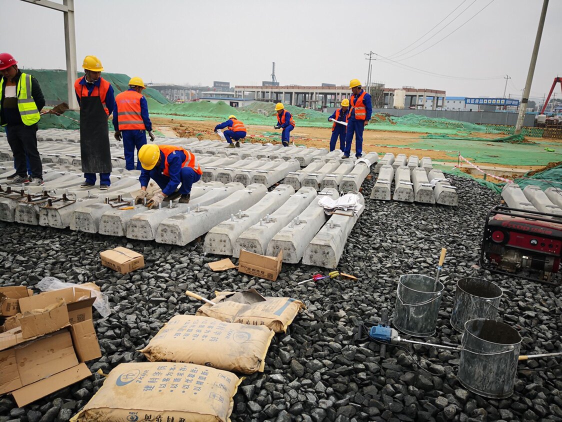 道钉锚固铁路轨枕水泥地脚螺栓