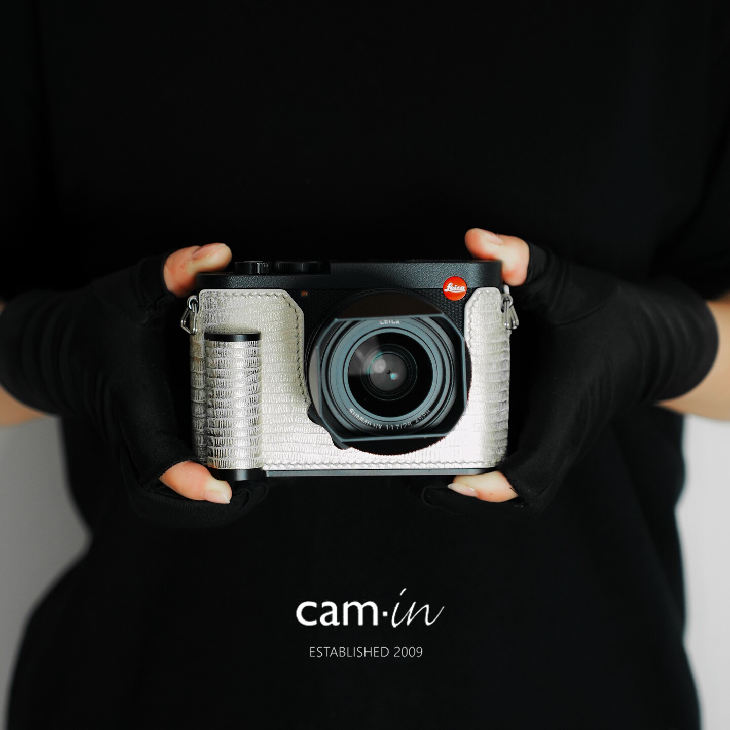 cam-in真皮蛇纹牛皮徕卡Q3/Q343相机皮套 Leica相机保护套底座