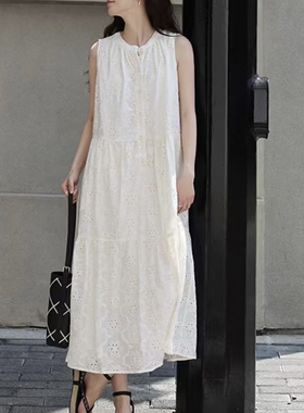 纯Y 25新款度假风重工钩花刺绣镂空天丝连衣裙