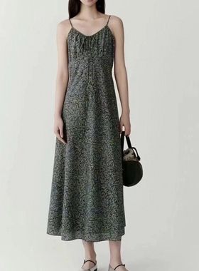 纯Y 2025夏季新款棉弹印花细布长款连衣裙植物印花吊带立剪裁绿色