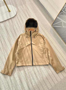 明星同款秋冬新款压胶连帽冲锋衣短外套压胶户外运动风冲锋衣外套