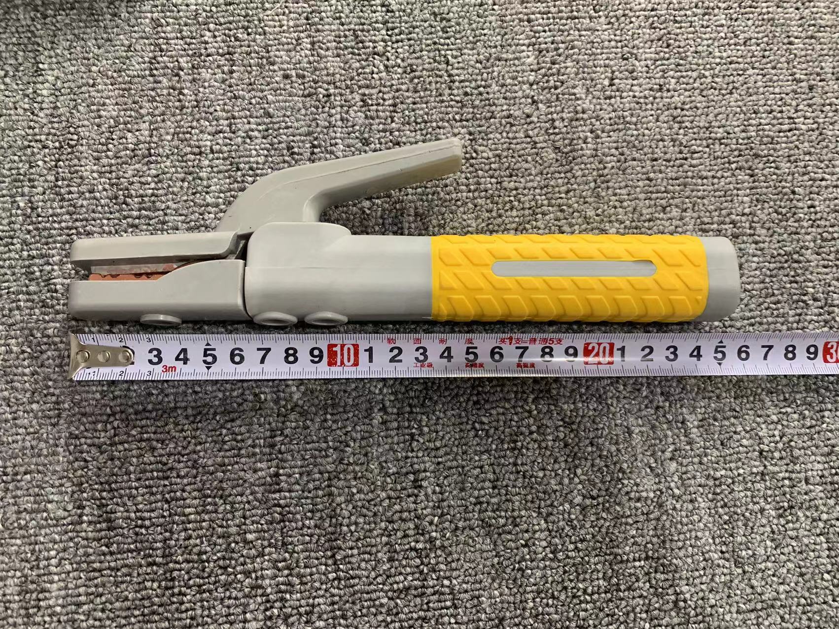 電焊鉗輕便防摔焊把鉗600A工業(yè)級(jí)耐高溫防燙電焊鉗不燙手電焊把