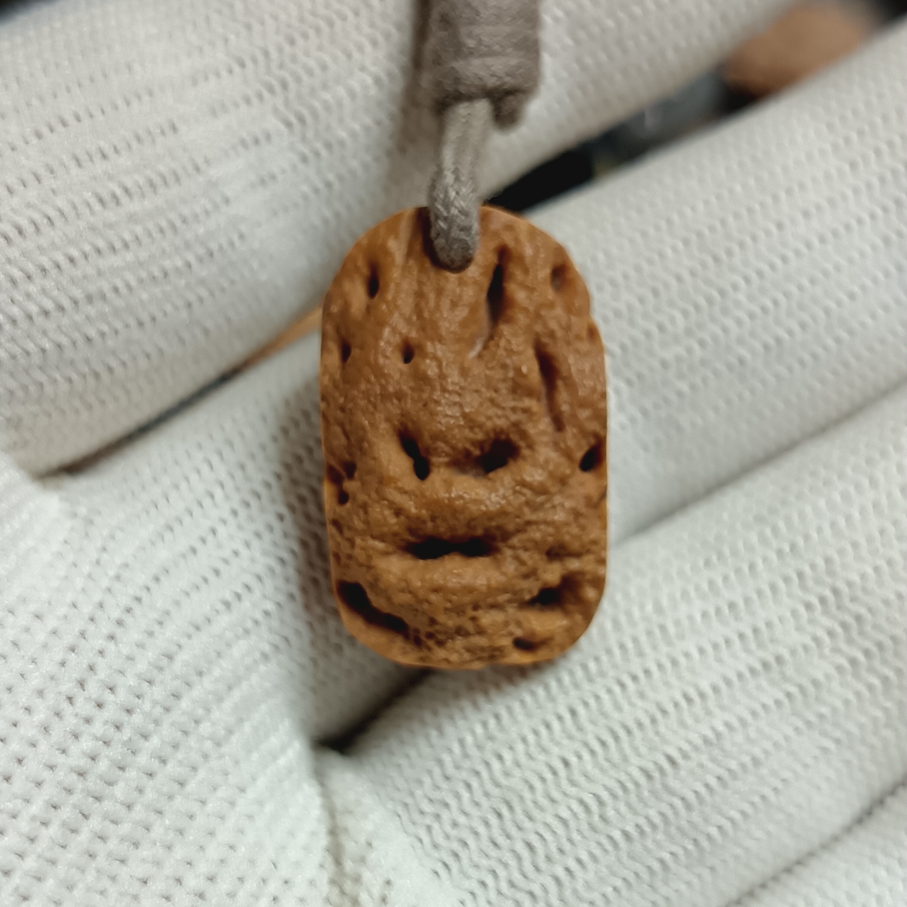 任工核雕，纯手工制作的工艺品