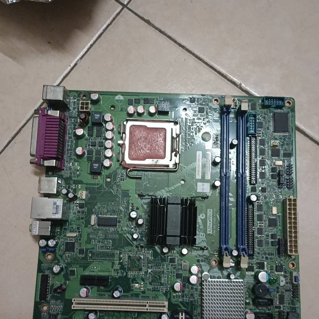 议价研华 AIMB-562 KIOSK REV 1.1 包好