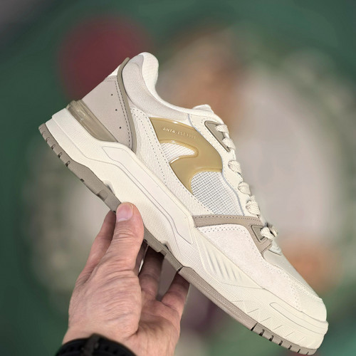 安踏 轻飏 休闲经典透气潮流运动男子板鞋112428054-3-2