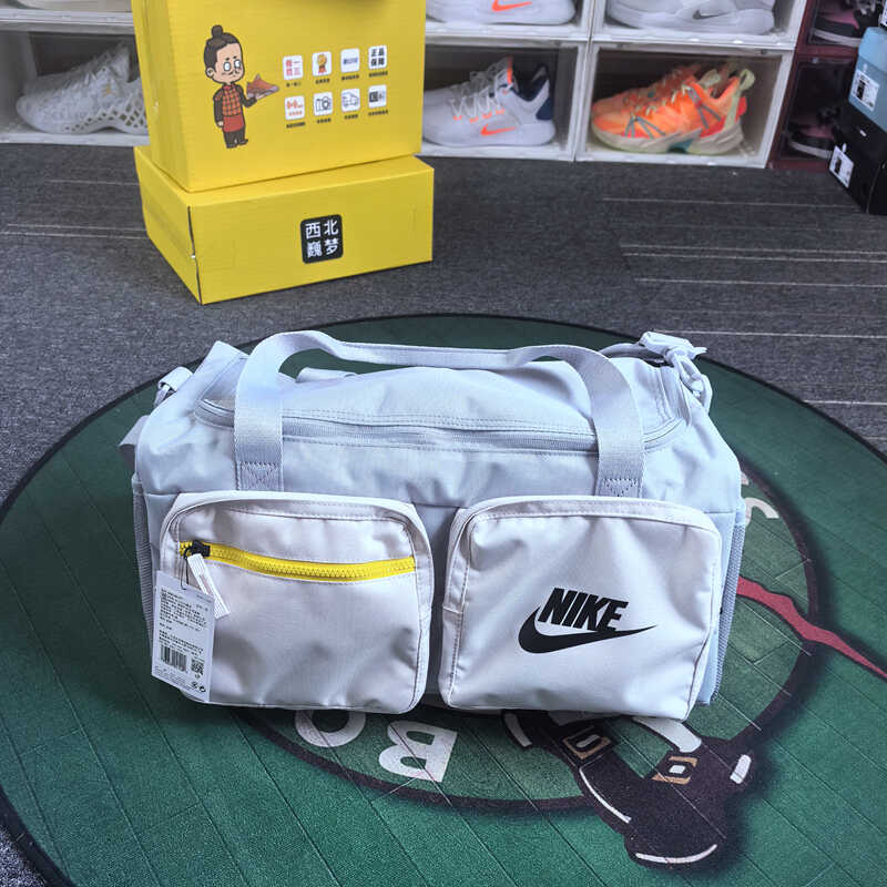 耐克 Nike健身包单肩斜挎包运动旅行手拎桶包男女BA6169-077