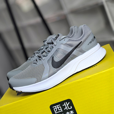 Nike耐克RUN SWIFT 2 轻便减震运动休闲跑步鞋 CU3517-014