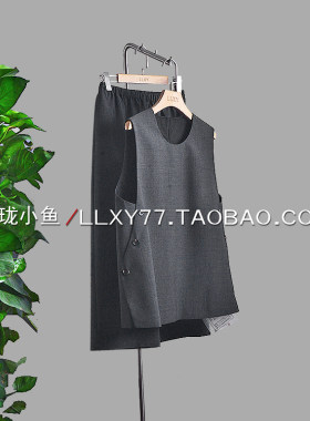 精纺羊毛复古风廓形圆领马甲女