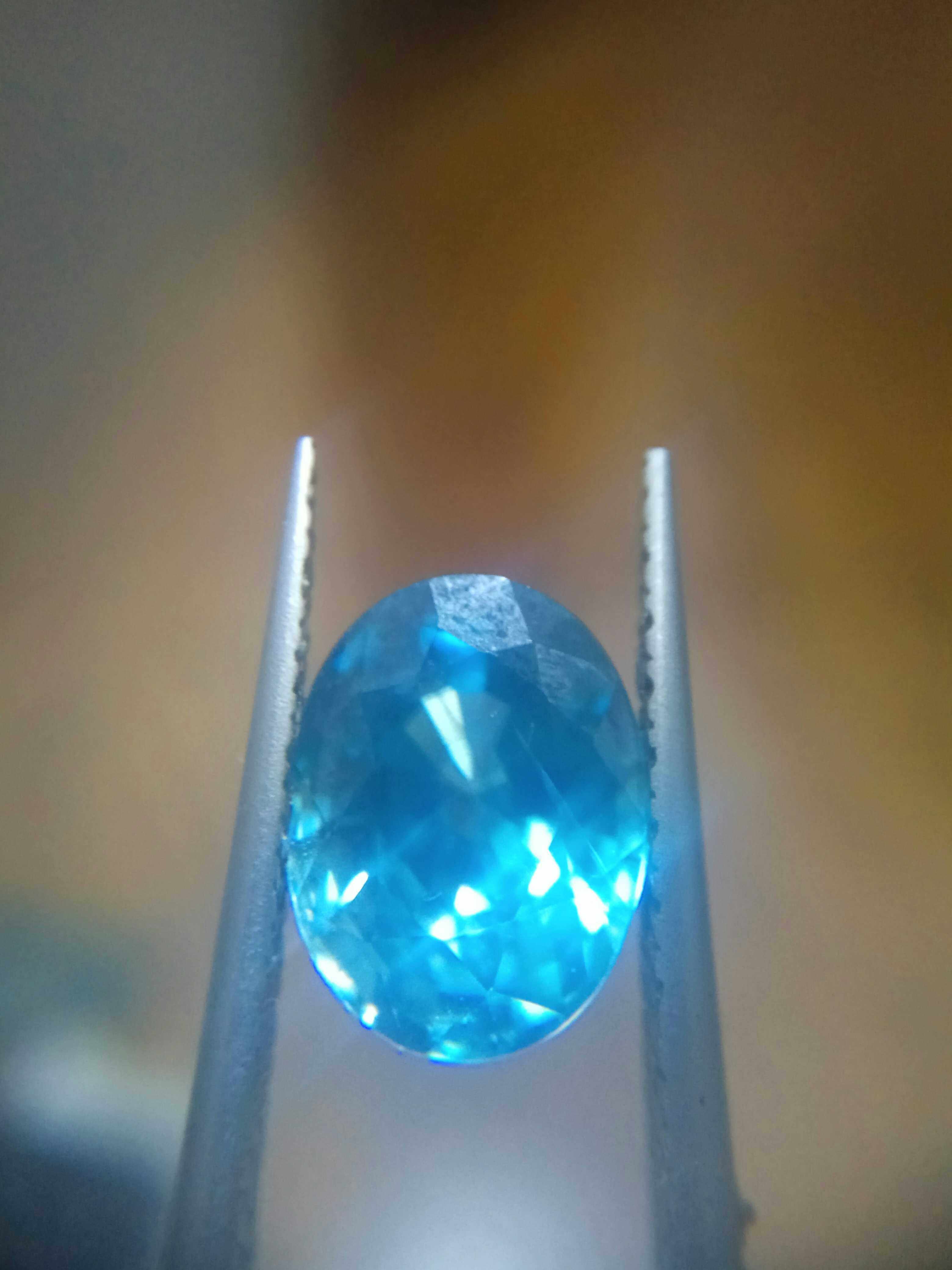 59克拉天然柬埔寨椭圆刻面蓝色风信子石锆石挂坠送证书