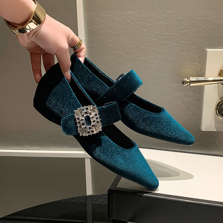 气质配裙子真皮单鞋内增高凉鞋