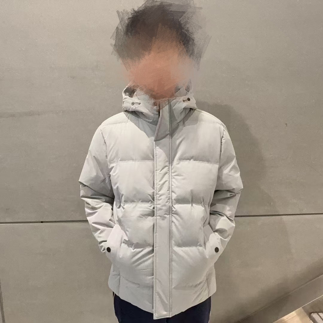 佐丹奴连帽常规90%绒朵