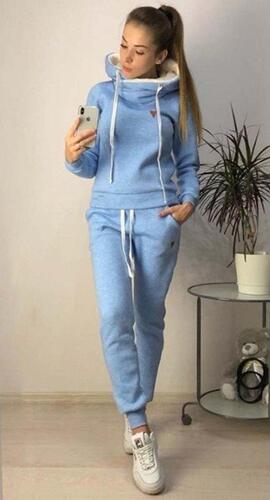 Hooded fleece jacket leisure trousers two-piece