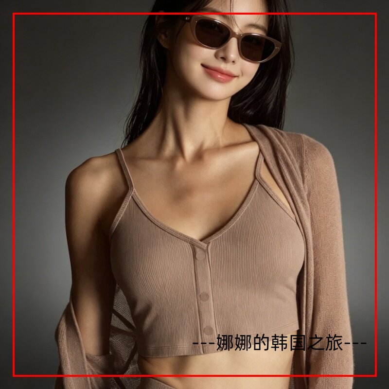 ALO罗纹透气瑜伽短背心女