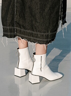 韩国正品代购MODERN ALCHEMIST设计师品牌圆环拼色字母短靴 靴子