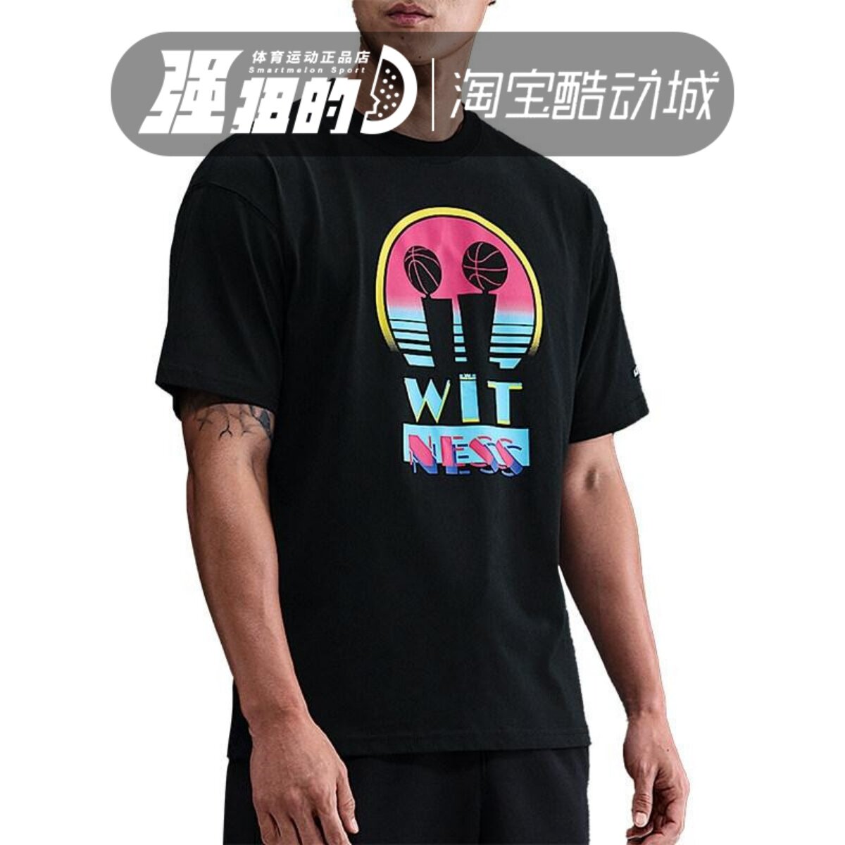 NIKE/耐克 男子詹姆斯系列圆领纯棉宽松舒适短袖T恤 IH8549-045