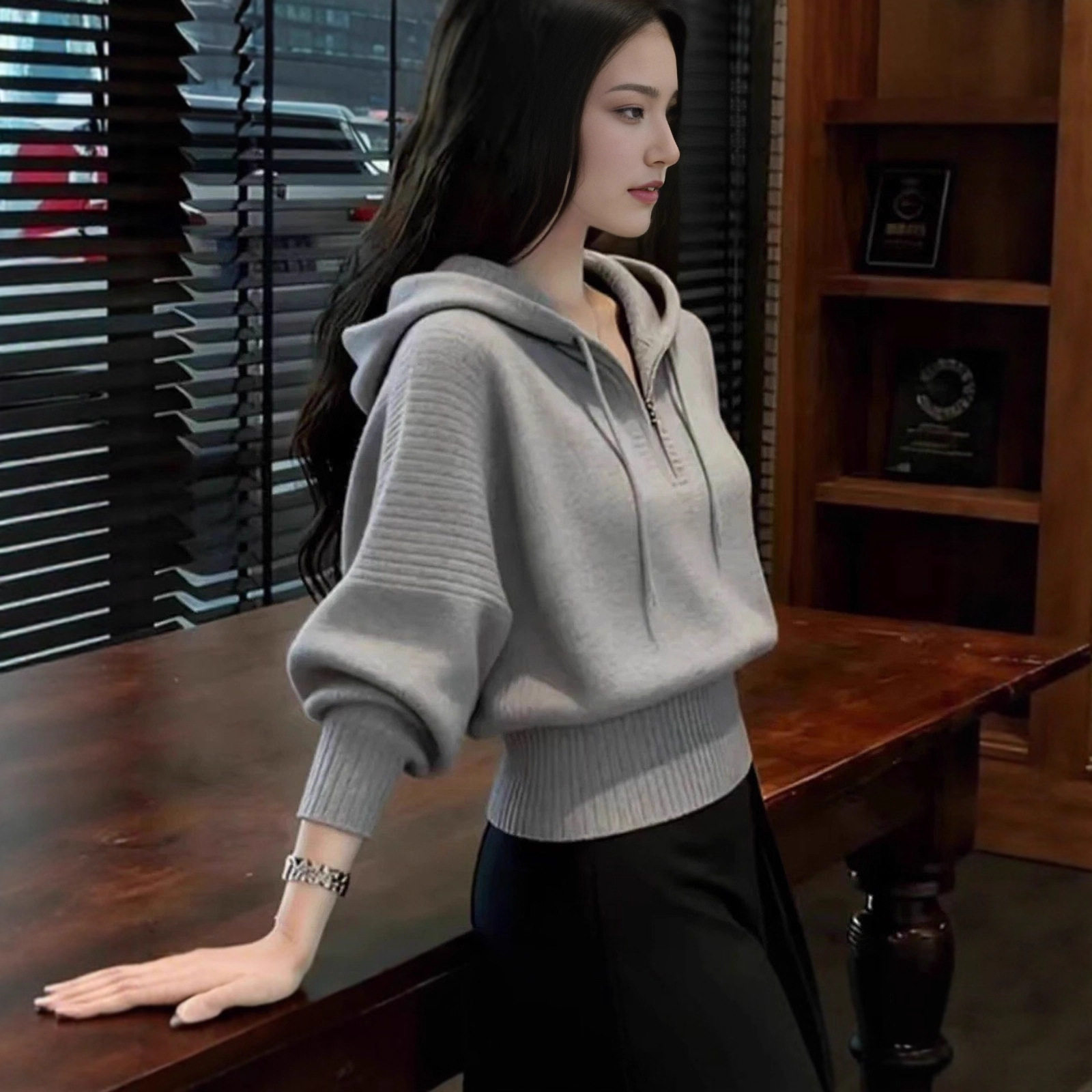EV·女装2026新款连帽套头毛衣打底衫女秋冬新款洋气内搭上衣外套