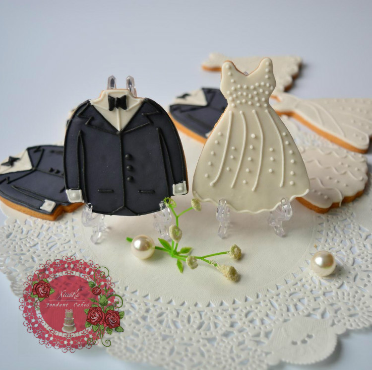 翻糖饼干西式西服婚纱礼服糖霜甜品台婚礼定制回礼纯手工礼物一对