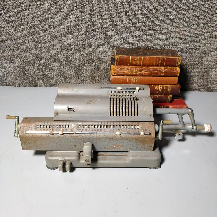 1950年代稀有古董机械虎牌TIGER手摇计算器西洋算盘科普怀旧摆件