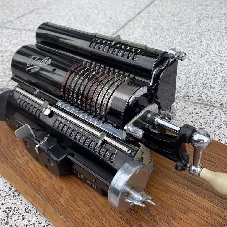 1938年欧洲古董泰雷兹Thales CER型西洋算盘机械手摇计算器功能ok
