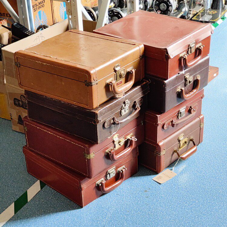 西洋古董老皮箱手提箱宝丽来相机专用皮箱软装老物件怀旧摆件道具
