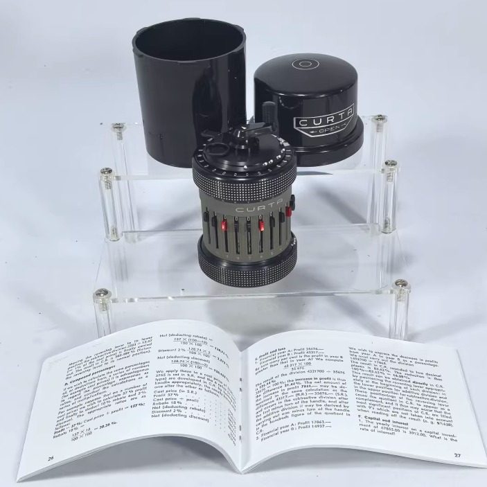西洋古董微型库塔科塔CURTA Ⅱ型手摇计算器机械算盘工业美学收