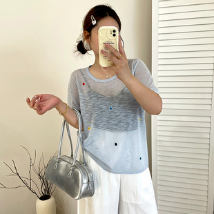 胖mm薄款 2025夏季 新款 t恤 短袖 女装 大码 圆领上衣女刺绣花朵针织衫