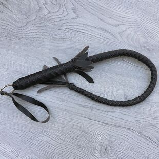 纯牛皮鞭子响鞭马鞭甩鞭骑马舞蹈防身鞭武术鞭影视道具蒙古特色