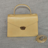 ungaro巴黎中古手提包极简风真皮浅黄色金属扣头层牛皮包