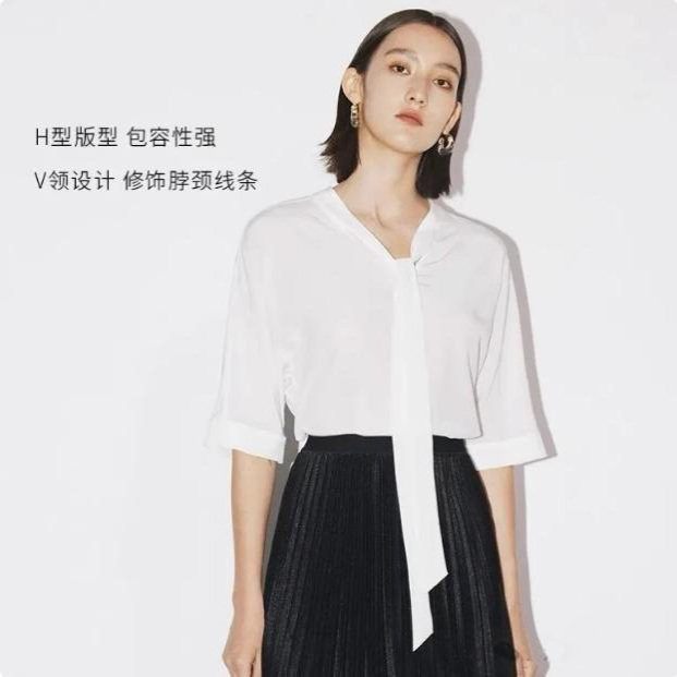 衬衫 夏季女装新款V领五分袖飘带设计感垂感通勤气质桑蚕丝上衣女