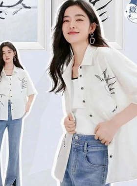 衬衫 夏季女装新品设计感甜美刺绣翻领短袖宽松百搭潮白色上衣女